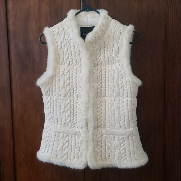 Talbot's - Picture 3 of 5